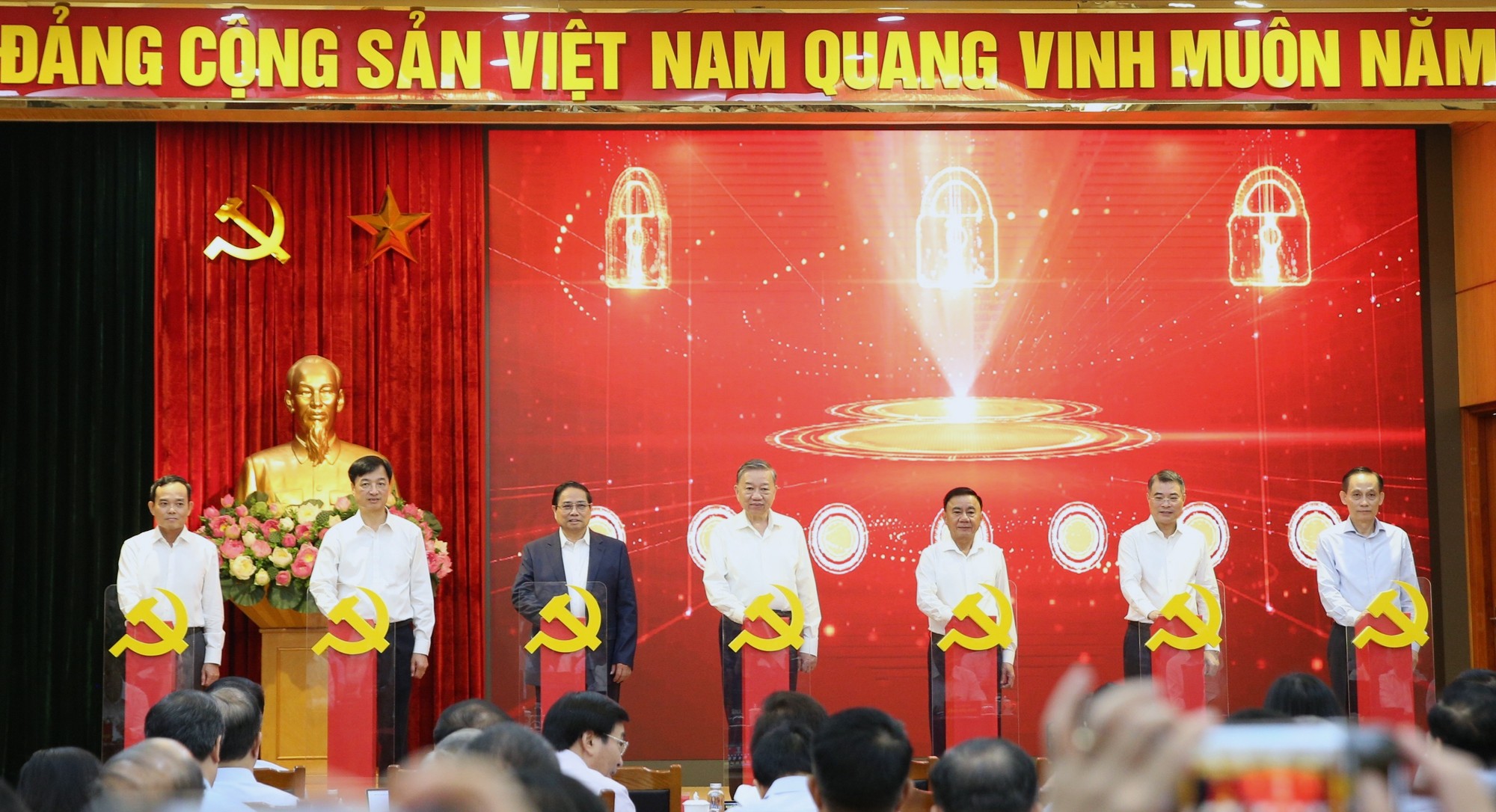 anh tin bai